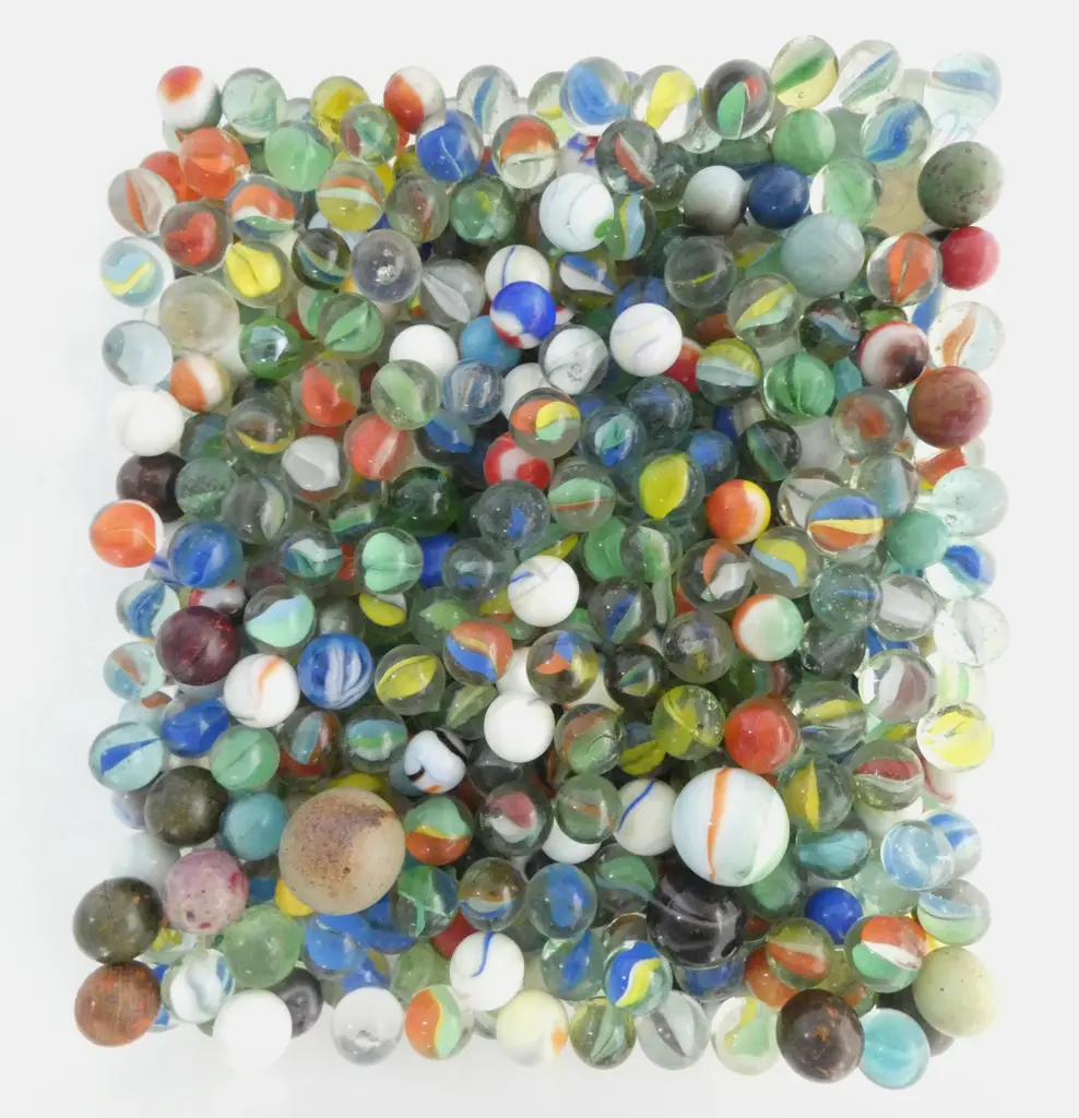 ASST QUANTITY MARBLES  Image 1++