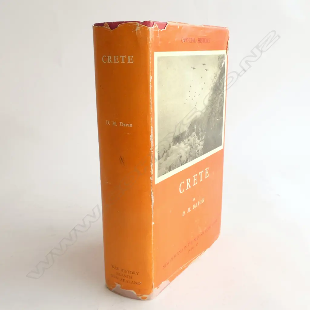 OFFICIAL HISTORY OF NEW ZEALAND IN WWII 1939-45; CRETE by D. M. DAVIN, 1st Ed. 1953, D/C WORN Image 1++