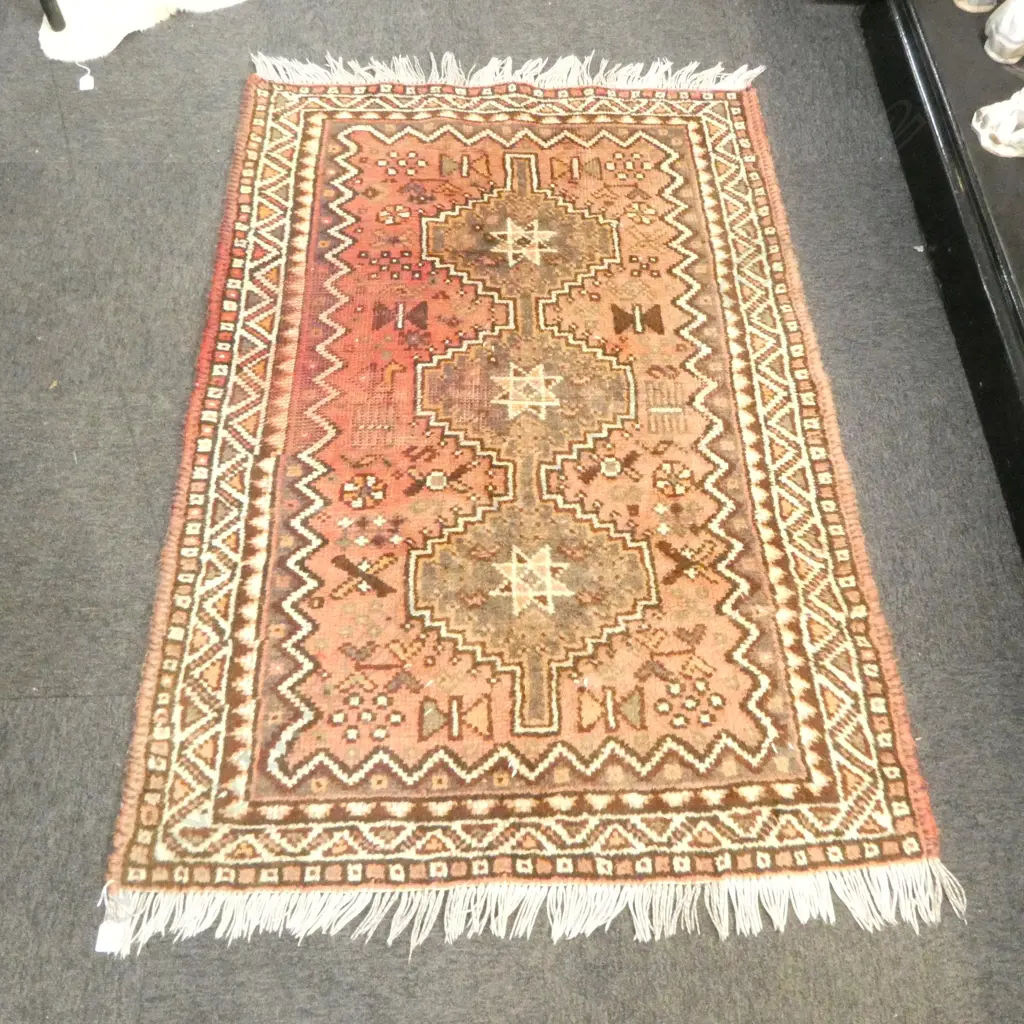 HAND KNOTTED WOOL PILE RUG 1480x1080mm Image 1++
