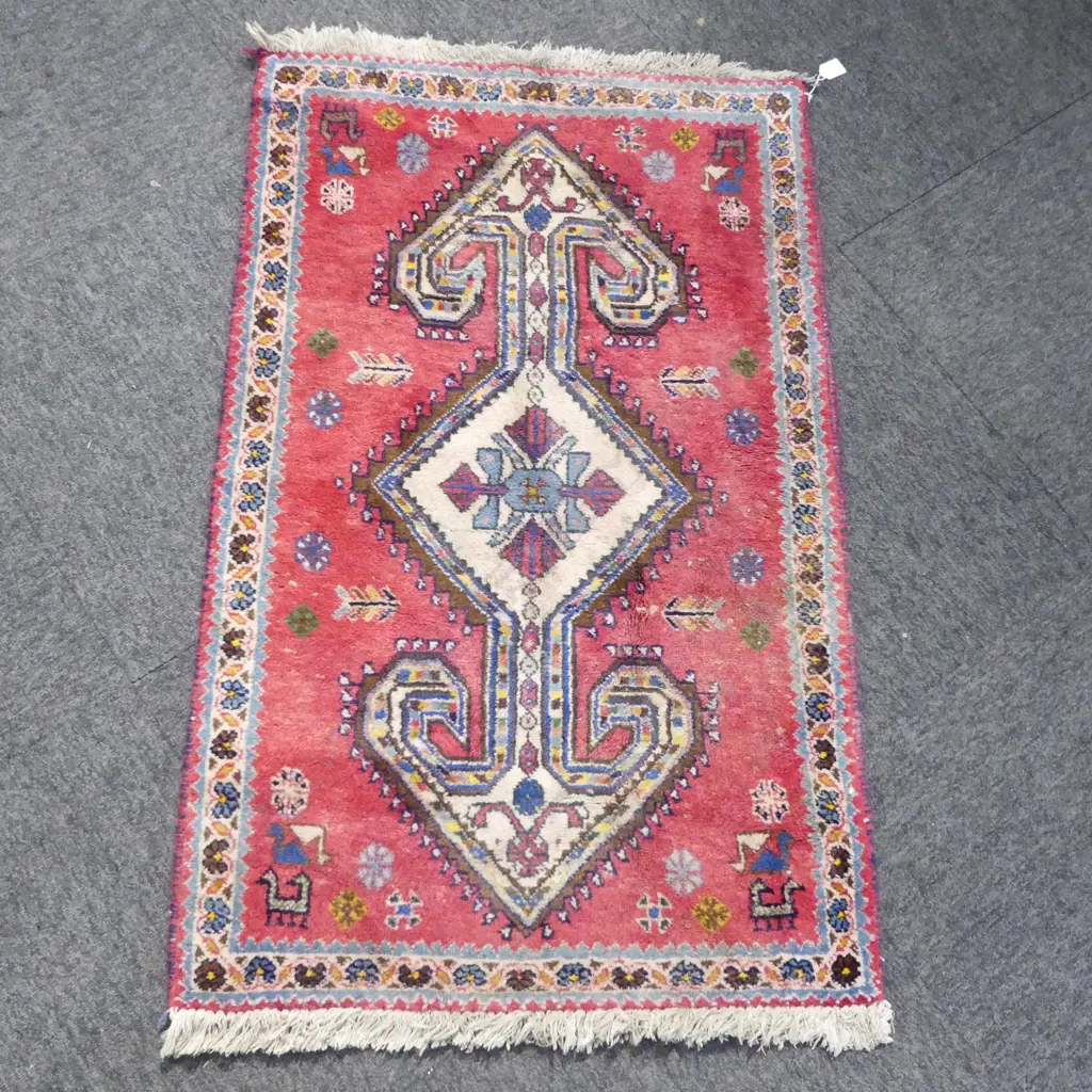 HAND KNOTTED WOOL PILE RUG 1160x730mm Image 1++