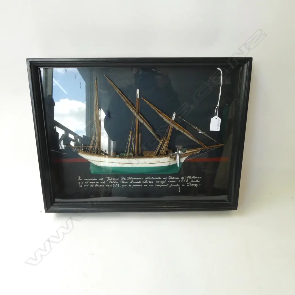FRAMED HALF HULL SAIL BOAT MODEL 500x70x375mm Image 1++