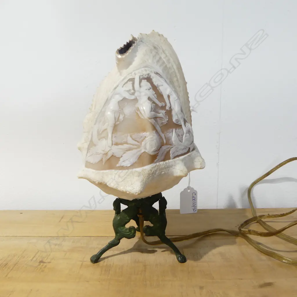 CAMEO SHELL TABLE LAMP H.260mm Image 1++