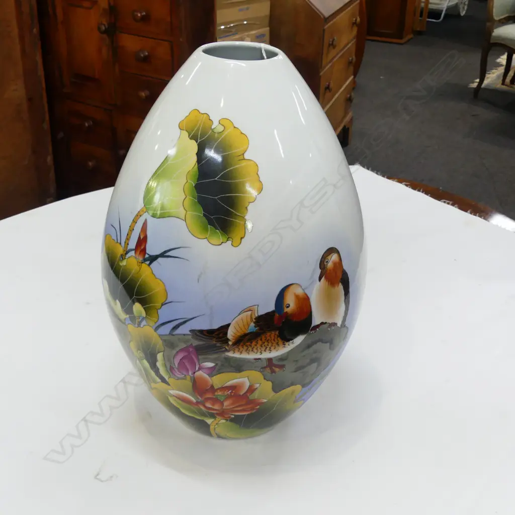ORIENTAL VASE H.430mm Image 1++