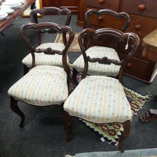 4 ANTIQUE DINING CHAIRS