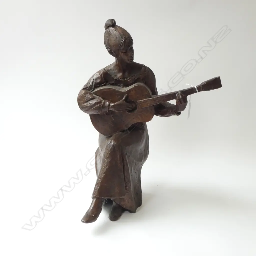 HEAVY BRONZE FIGURE by KEN KENDALL 'LOUISE & HER GUITAR' H.450mm Image 1++