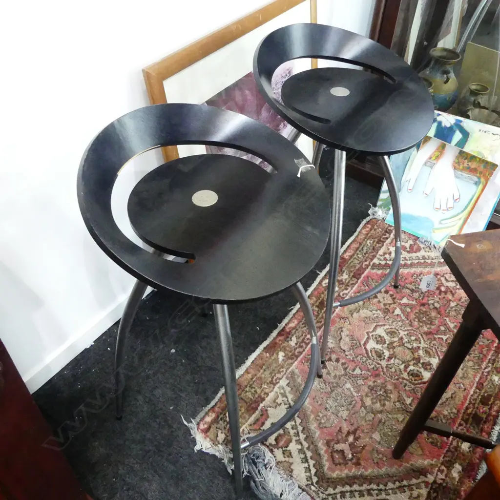PR 'LYRA' BAR STOOLS  Image 1++