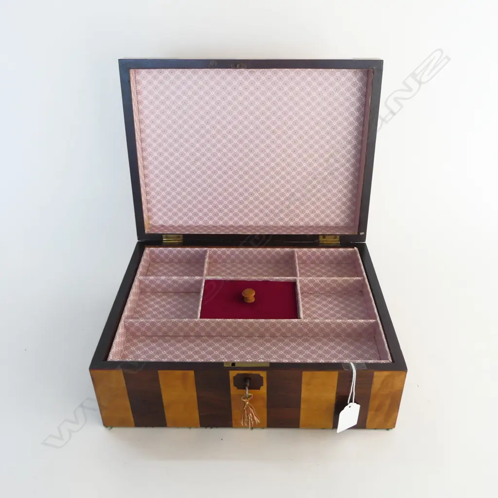 VICT. ROSEWOOD & SATINWOOD BANDED JEWELLERY BOX nicely relined. 300 x 225 x 120mm. With key Image 1++