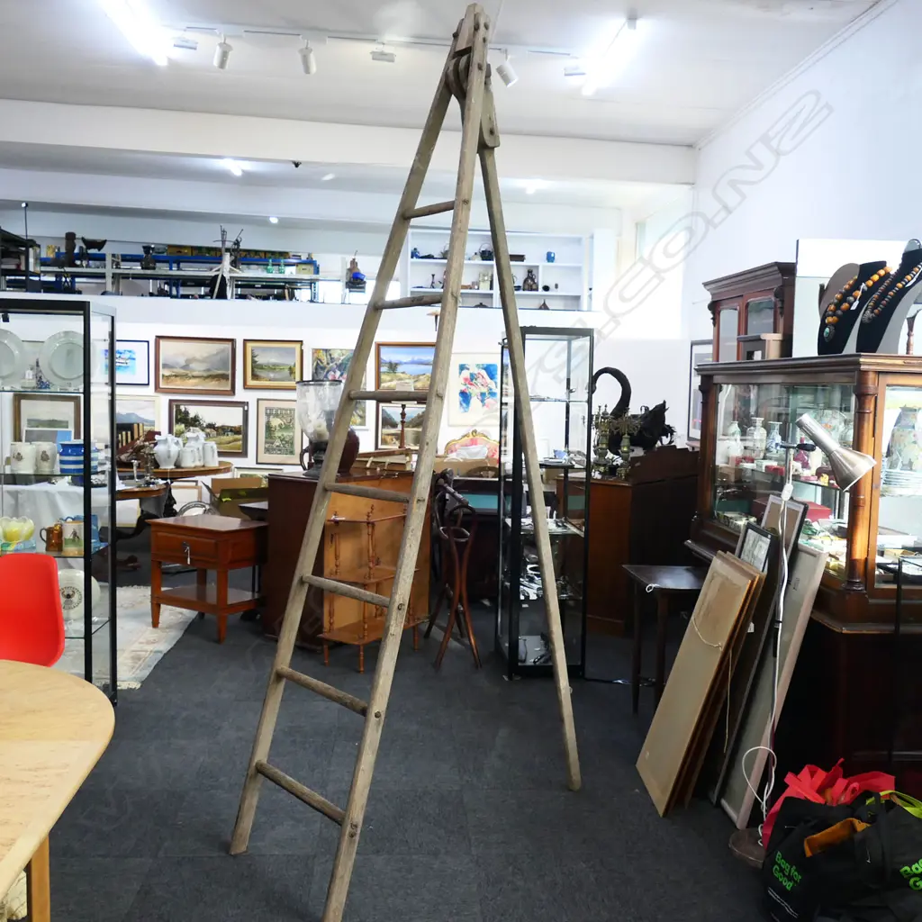 TALL VINTAGE WOODEN LADDER H.2700mm Aprox. Image 1++