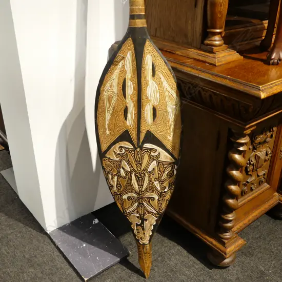PNG CARVED WOODEN CANOE PADDLE L.2230mm