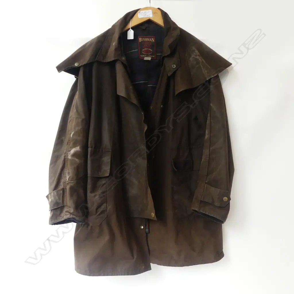 'BUSHMAN' OILSKIN COAT BY THOMAS COOK AUSTRALIA SIZE L Image 1++