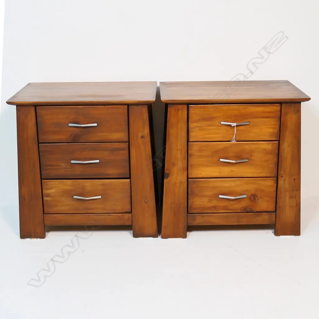 PR WOODEN BEDSIDE CABINETS 565x410x580mm Image 1++
