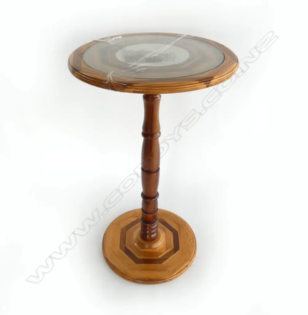 1950S SOVEREIGN TIMBERS (NZ NATIVE) WINE TABLE, 585 x 335mm Image 1++