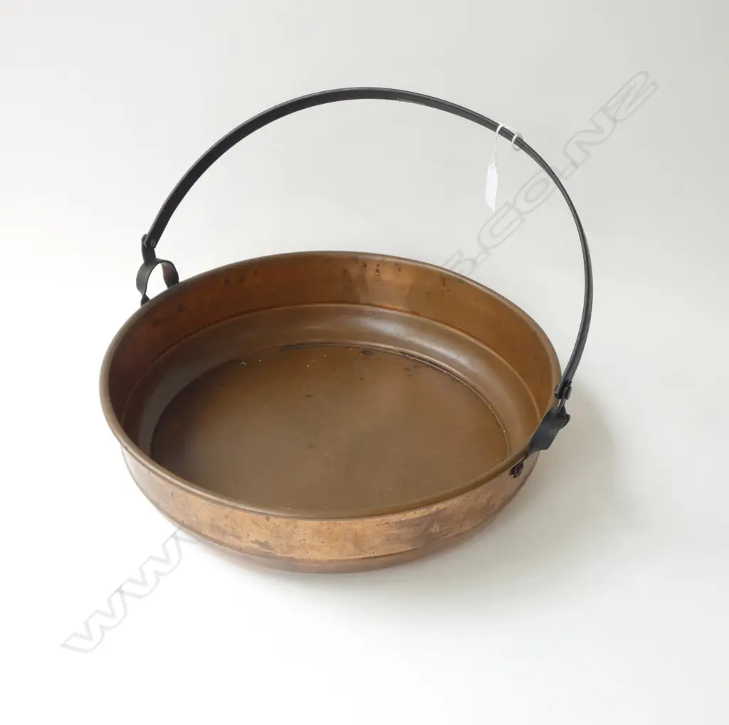 COPPER PAN 365mm dia Image 1++