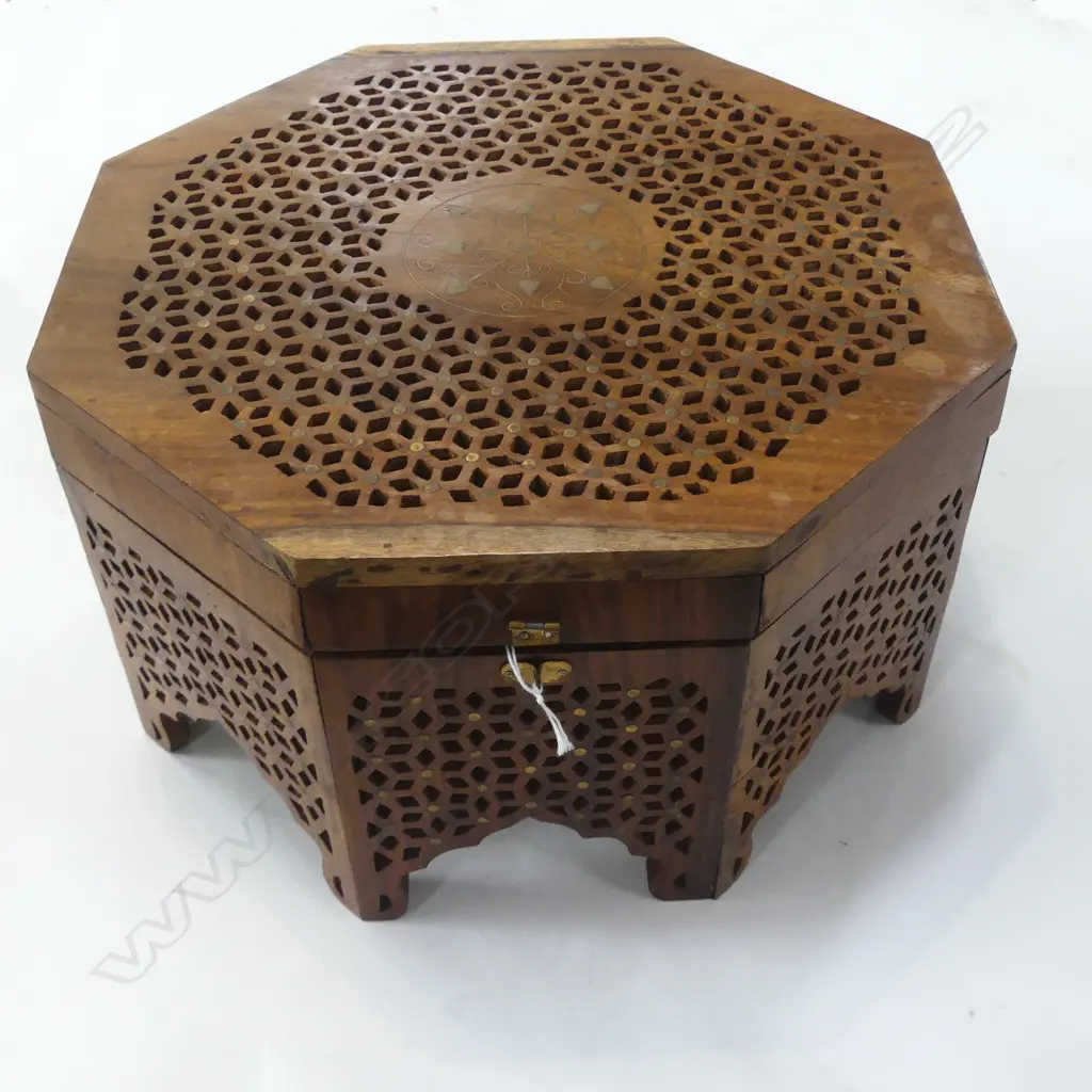 OCTAGONAL WOODEN JEWELLERY BOX 320mm dia Image 1++