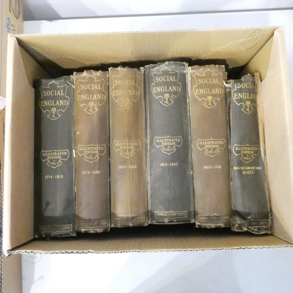 6 VOLS SOCIAL ENGLAND Image 1++