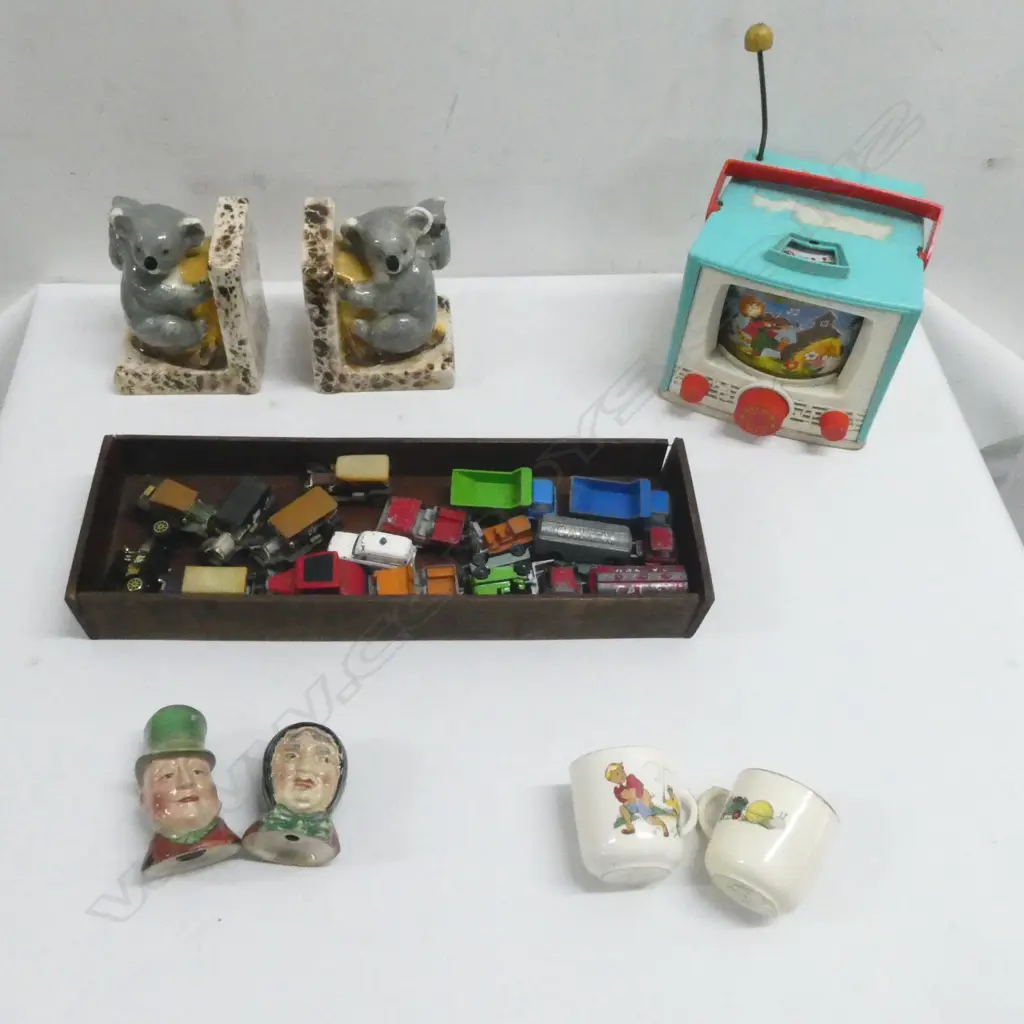 MODEL CARS: FUN HO ETC, 60's TOY TV, PR KOALA BOOKENDS, 2 CROWN LYNN CUPS ETC Image 1++