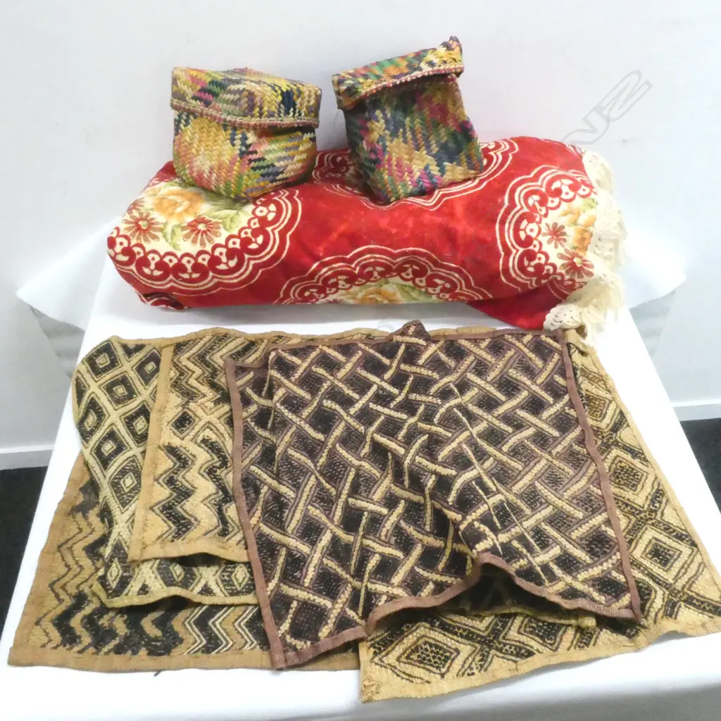 5 PCES AFRICAN CLOTH w. TWO WOVEN SQUARE LIDDED BASKETS & PICNIC RUG Image 1++