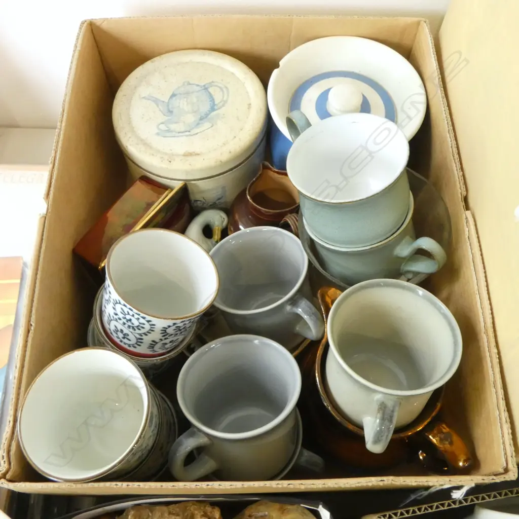 ASST CHINA; MALING, CARLTONWARE, CORNISHWARE JAR, TEMUKA POTTERIES, etc (AF) Image 1++