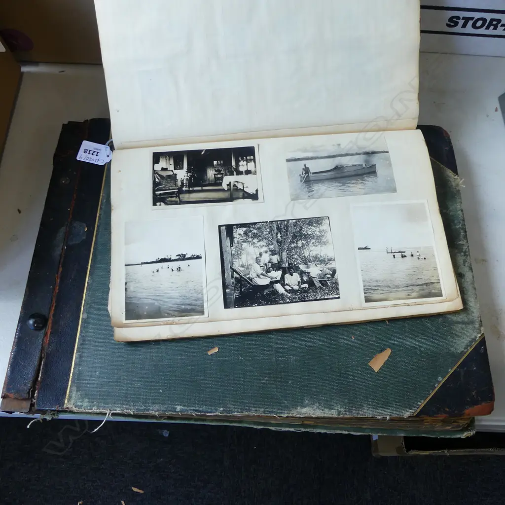 2 EARLY 20thC PHOTO ALBUMS Image 1++