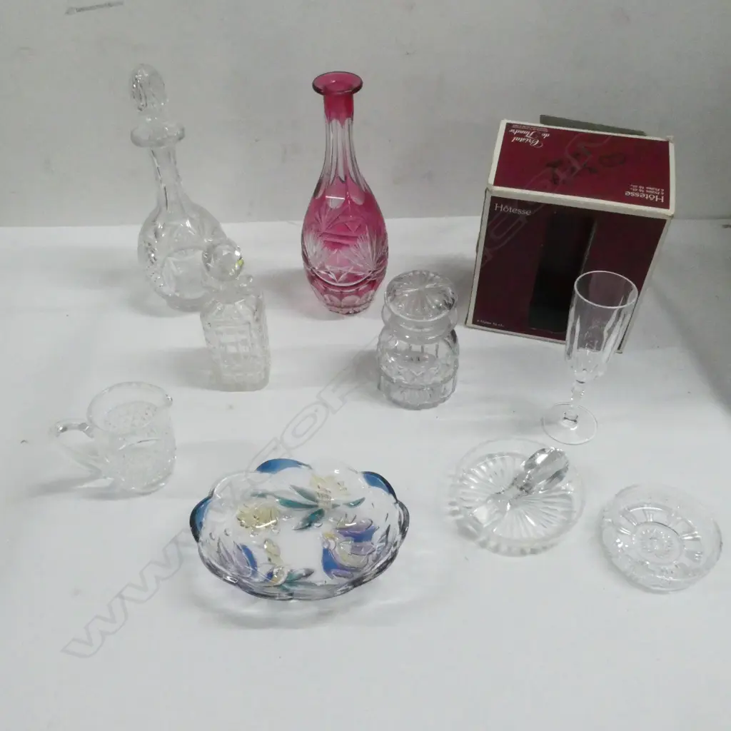 ASST. CRYSTAL & GLASS  Image 1++