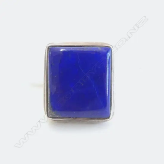 SQUARE LAPIS LAZULI & SILVER RING