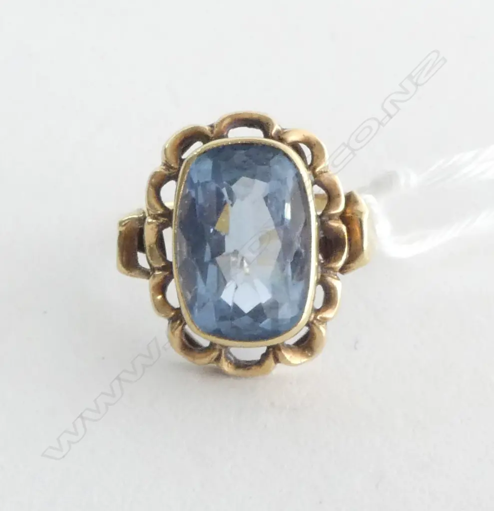 14ct GOLD RING w.  BLUE  TOPAZ STONE 2.9grms SIZE I Image 1++