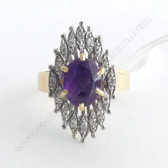 18CT GOLD RING 9.8grms set with AMETHYST & DIAMOND CLUSTER (SIZE Q?)