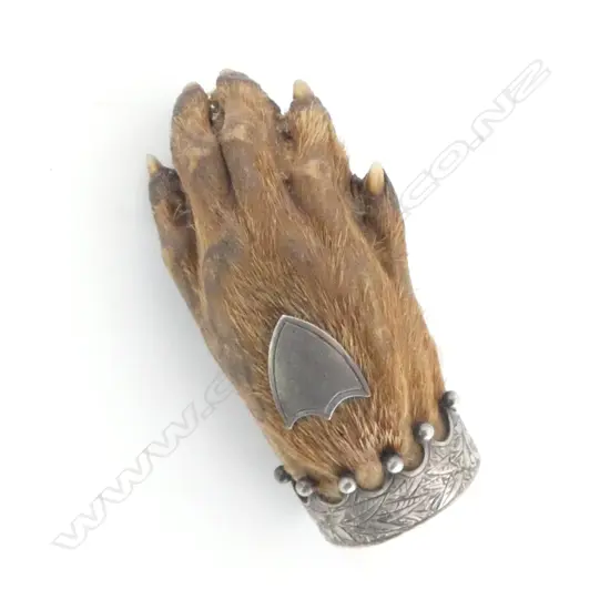 **RTV** 19thC SILVER MOUNTED OTTER PAW CORONET BROOCH