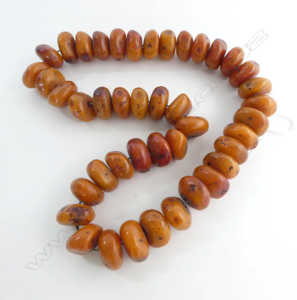 CHUNKY TRIBAL NECKLACE with faux amber beads L.760mm Image 1++