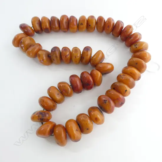 CHUNKY TRIBAL NECKLACE with faux amber beads L.760mm