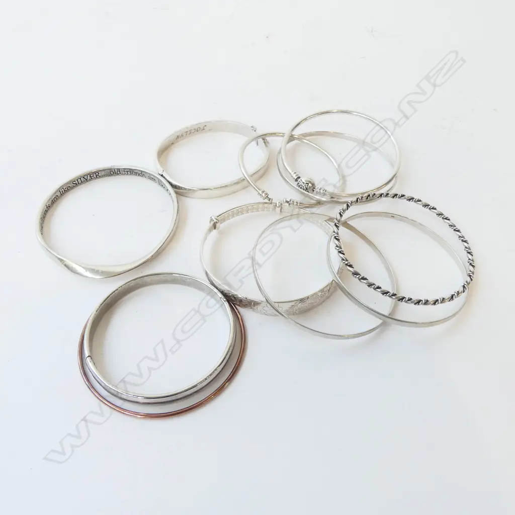7 STG SILVER BANGLES & 1 SILVER PANDORA BANGLE SET WITH CZs + 3 OTHERS 87.1gms Image 1++