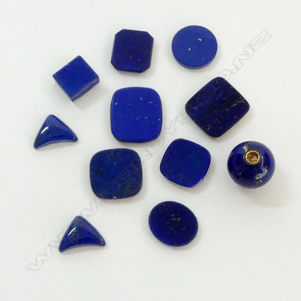 ASST LAPIS LAZULI FLAT STONES Incl. 1 BEAD Image 1++