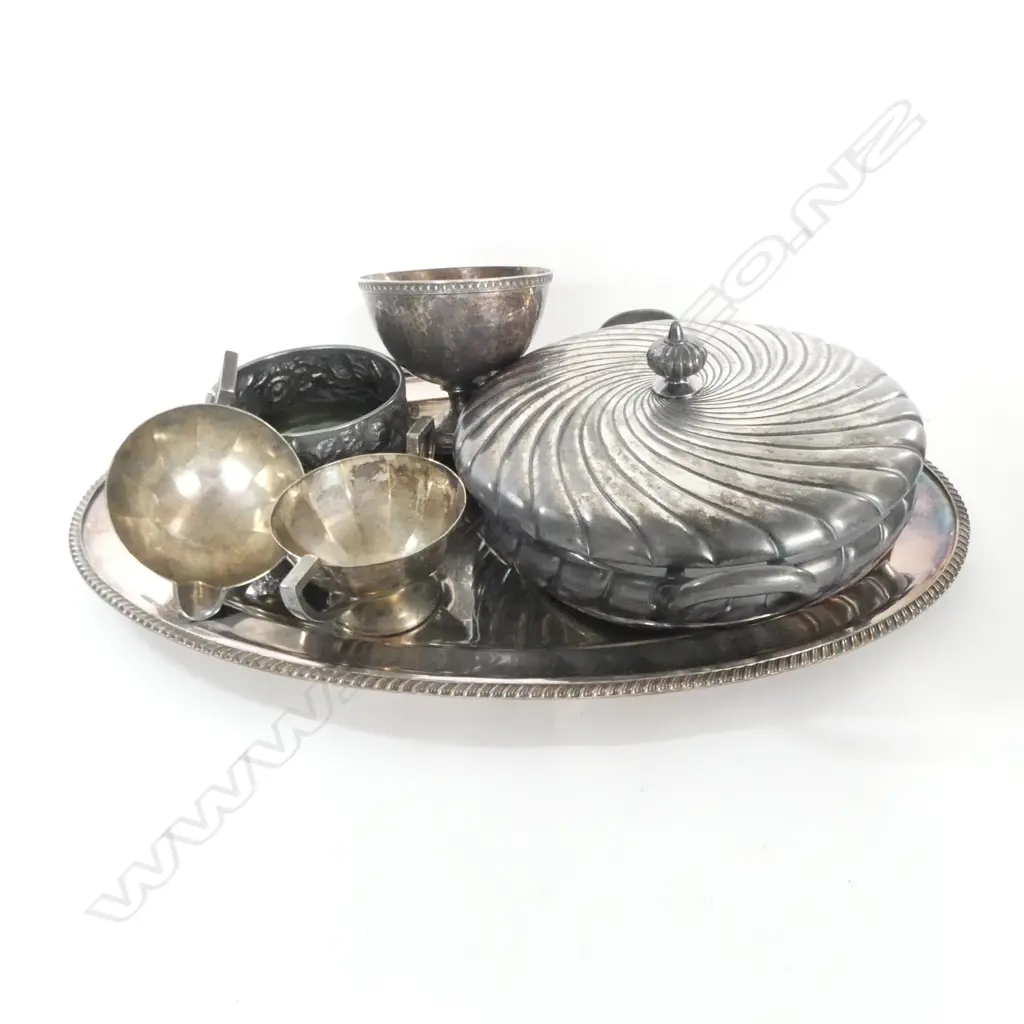 4 PCES OLD SILVER PLATE ON SILVER PLATED TRAY W.500mm Image 1++