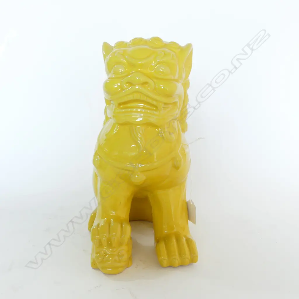 YELLOW CERAMIC TEMPLE FU DOG H.300mm Image 1++