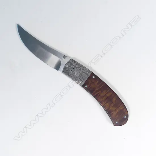CUSTOM NORMAN E.SANDOW FOLDING KNIFE. WOOD HANDLE w DAMASCUS STEEL BOLSTER. L135mm (open)