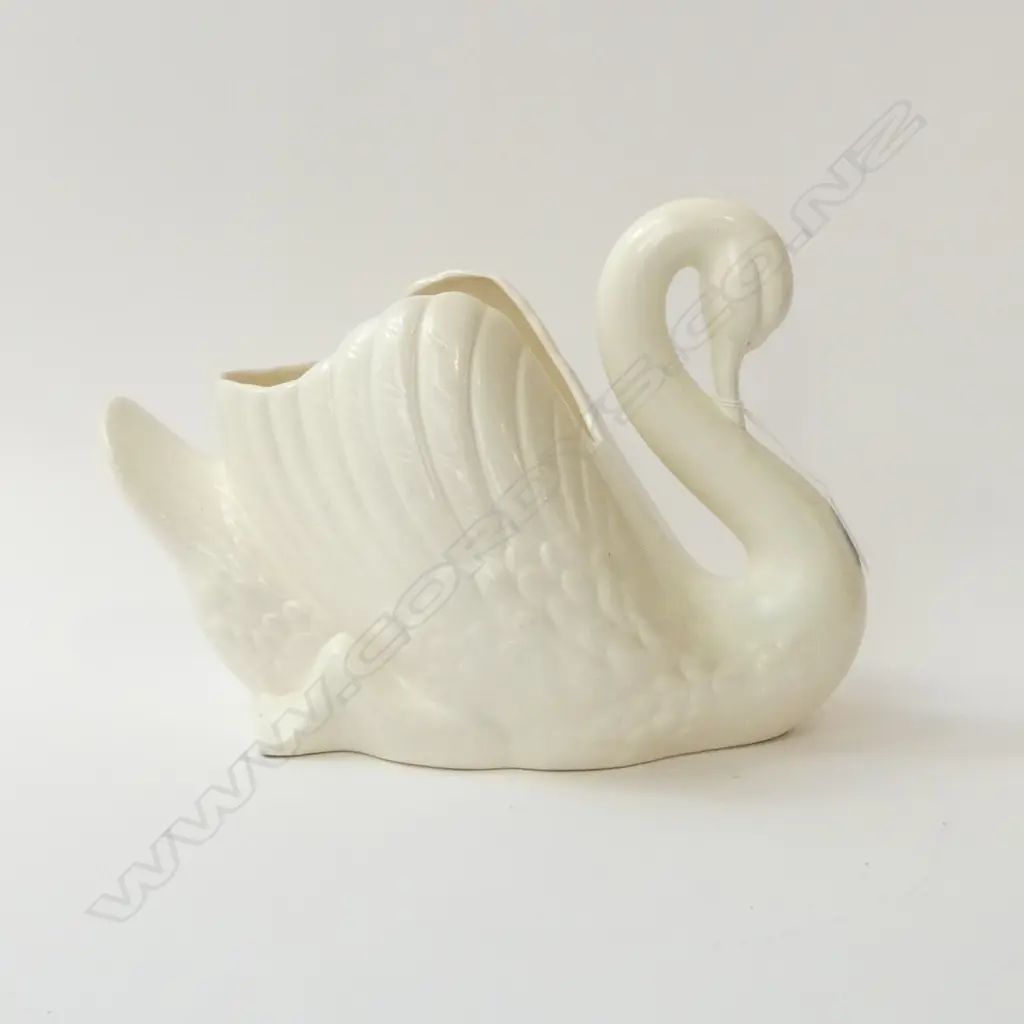 LARGE CROWN LYNN WHITE SWAN VASE hairline crack to wing. L.305mm Image 1++