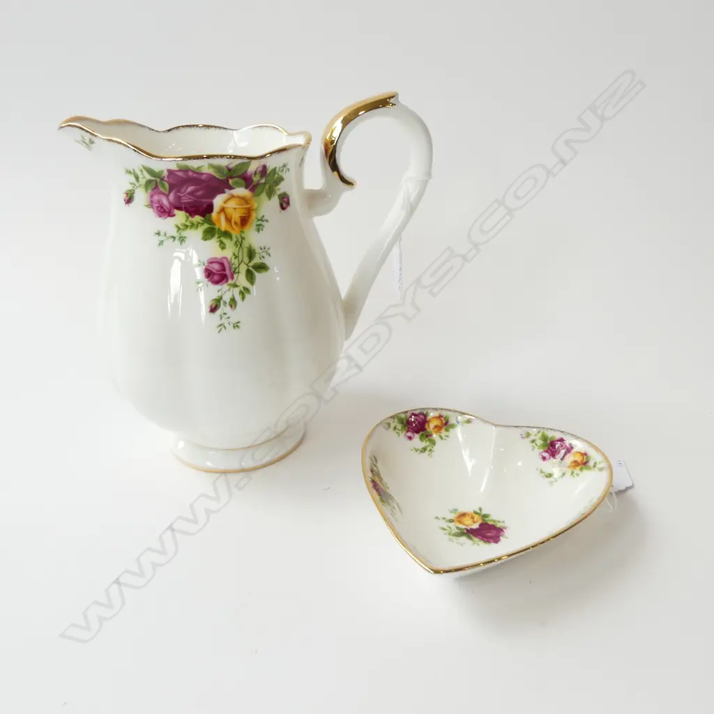 R/A OCR MILK JUG H190 & DISH DIA130MM Image 1++