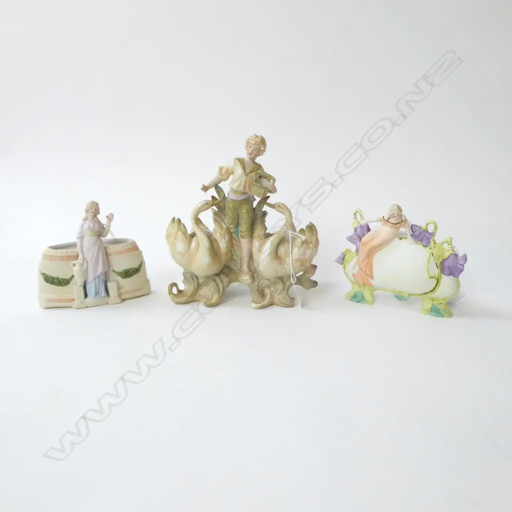 3 EDWARDIAN BISCE CHINA ORNS H200MM TALLEST Image 1++