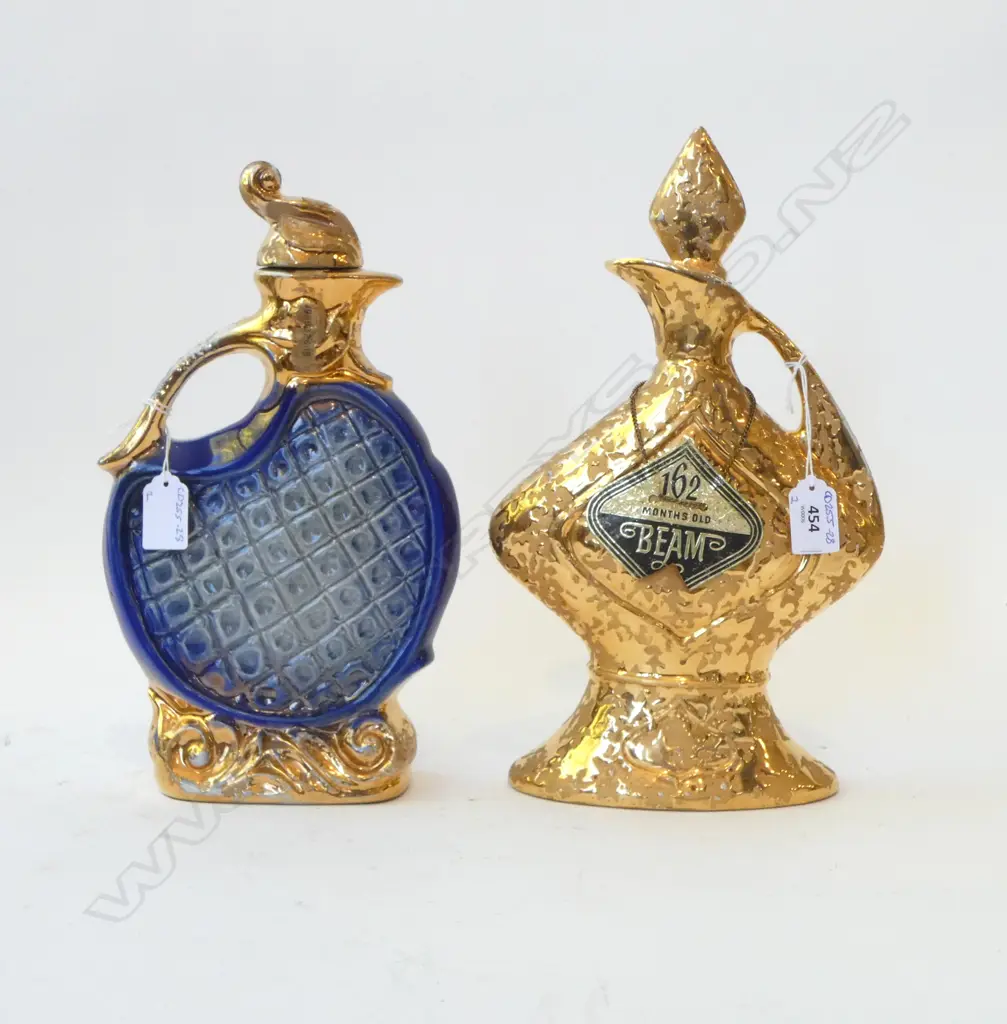 2 DECANTERS 'CREATION OF JIM B. BEAM DISTILLING' H.330mm (FAULTS) Image 1++
