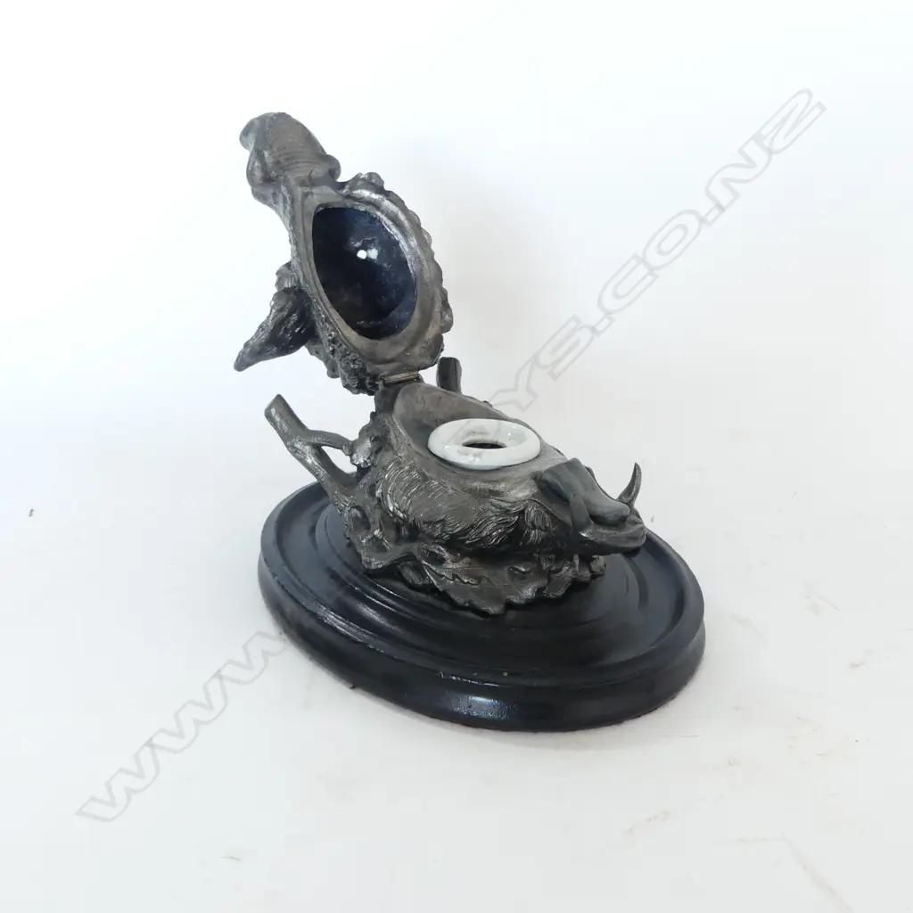 SPELTER BOAR HEAD INKWELL on WOOD BASE, H150x220mm Image 1++