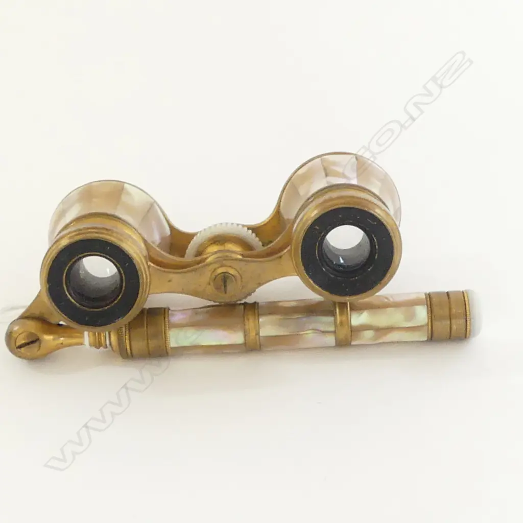 PAIR OF VINTAGE 'PARIS IRIS' OPERA GLASSES MOP & GILT with side handle Image 1++