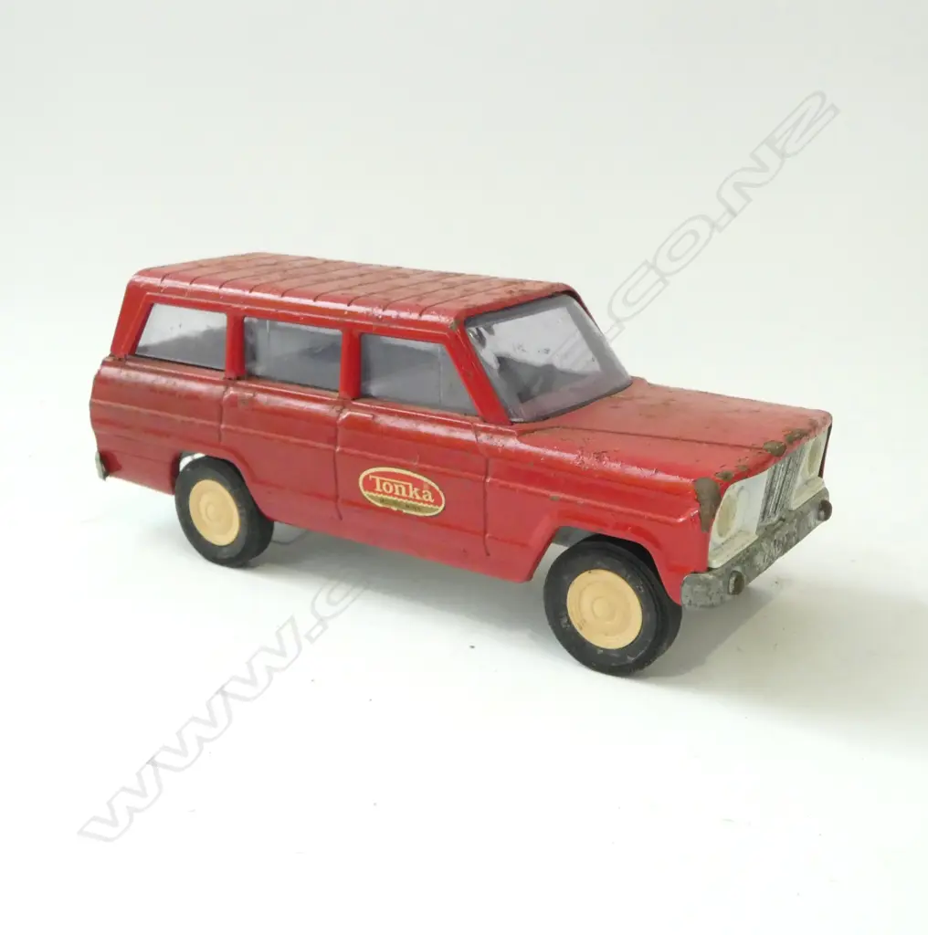 VINTAGE TONKA TIN TOY 2 DOOR JEEP ORIGINAL PAINT & DECALS L230MM Image 1++