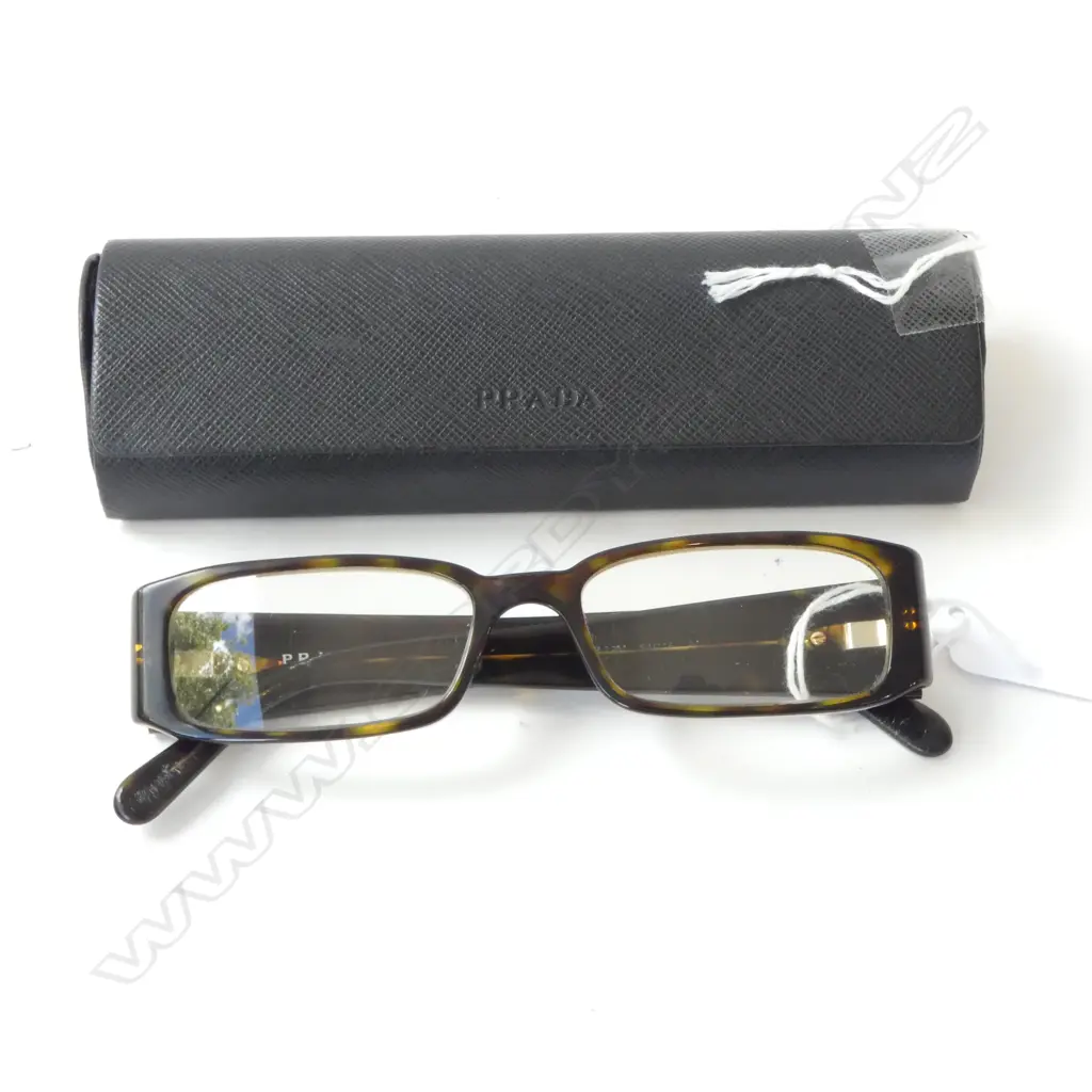 PRADA READING GLASSES (with case & cleaning cloth) Image 1++