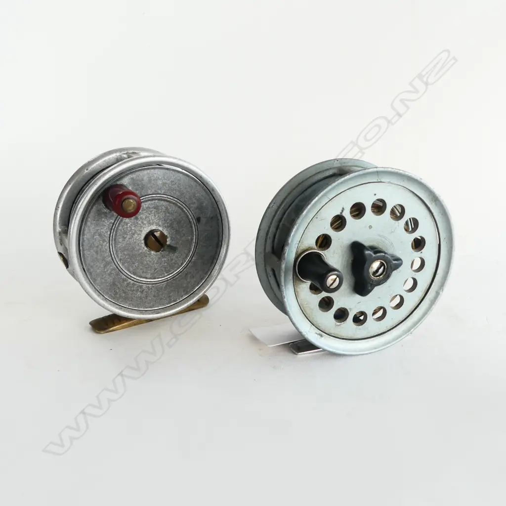VINTAGE SWEDISH AB URFABRIKEN DOUBLE FRESH WATER REEL DIA90MM & ANOTHER  Image 1++