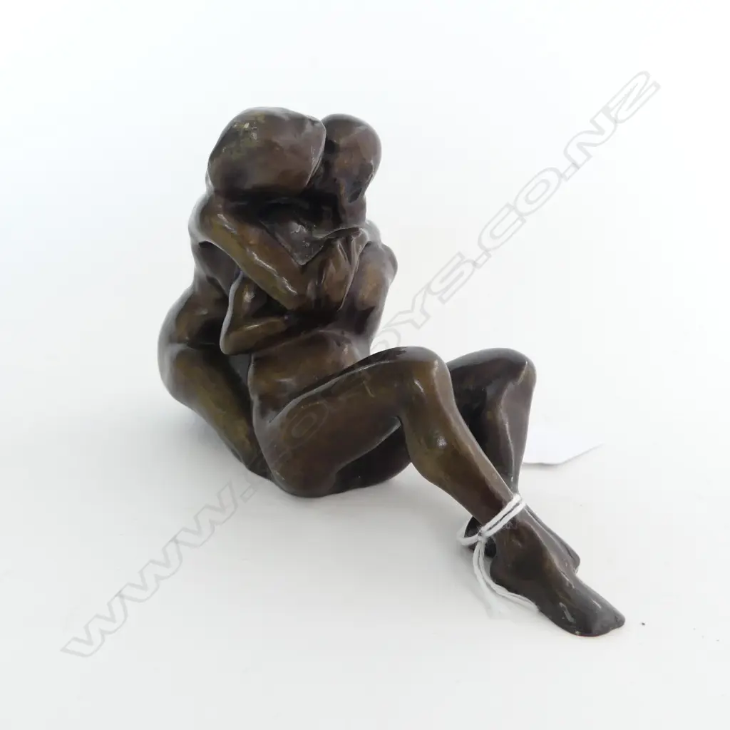 BRONZE SCULPTURE of COUPLE EMBRACING, H.90x160mm Image 1++