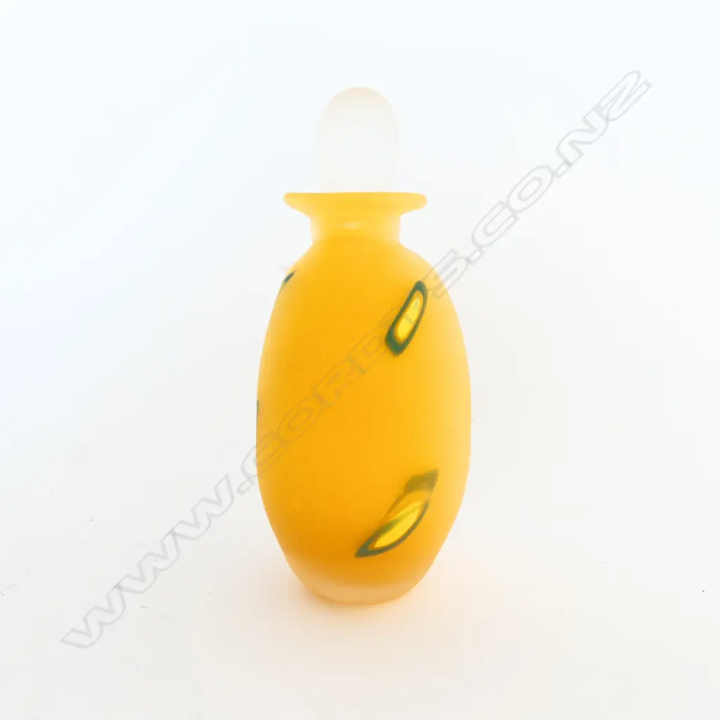 NZ ART GLASS PERFUME BOTTLE SIGNED VIZ 01 H160MM Image 1++