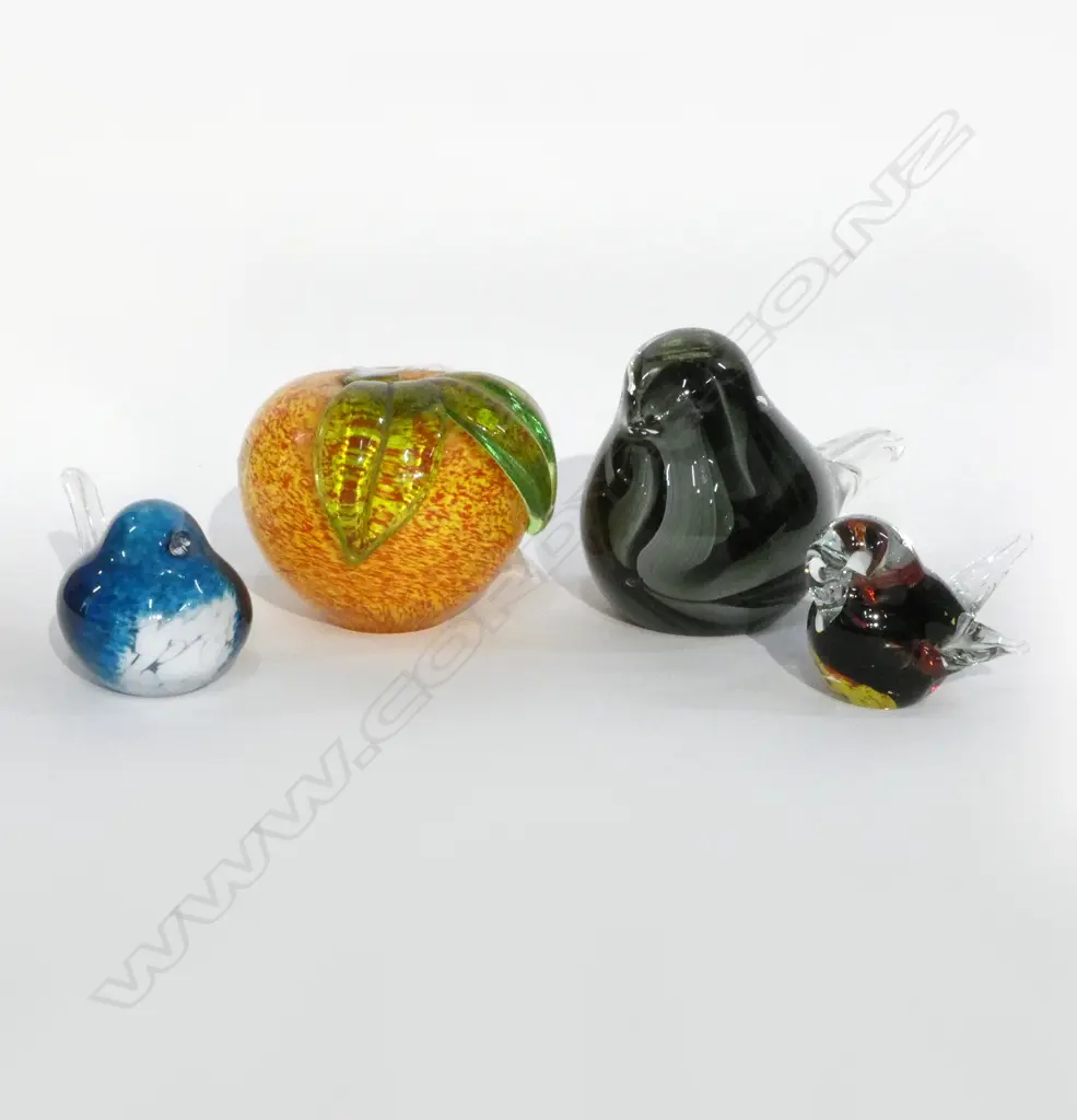 4 PCES ART GLASS; 3 BIRDS, 1 APPLE H.80mm Image 1++