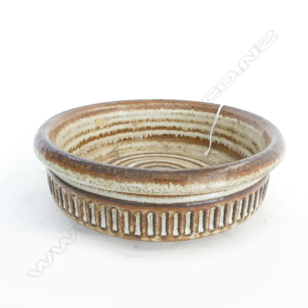 EINAR JOHANSEN FOR SOHOLM DENMARK POTTERY DISH Dia.200mm Image 1++