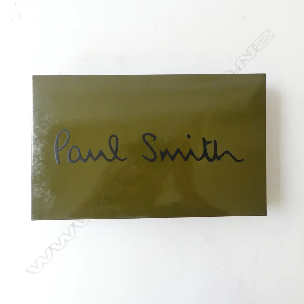 PAUL SMITH MANCHESTER UNITED STRIPED SCARF, BOXED Image 1++