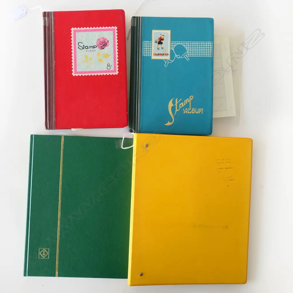 THREE NZ AUSTRALASIAN ALBUMS + FOLDER OF 1ST DAY COVERS', 1950S ONWARDS Image 1++